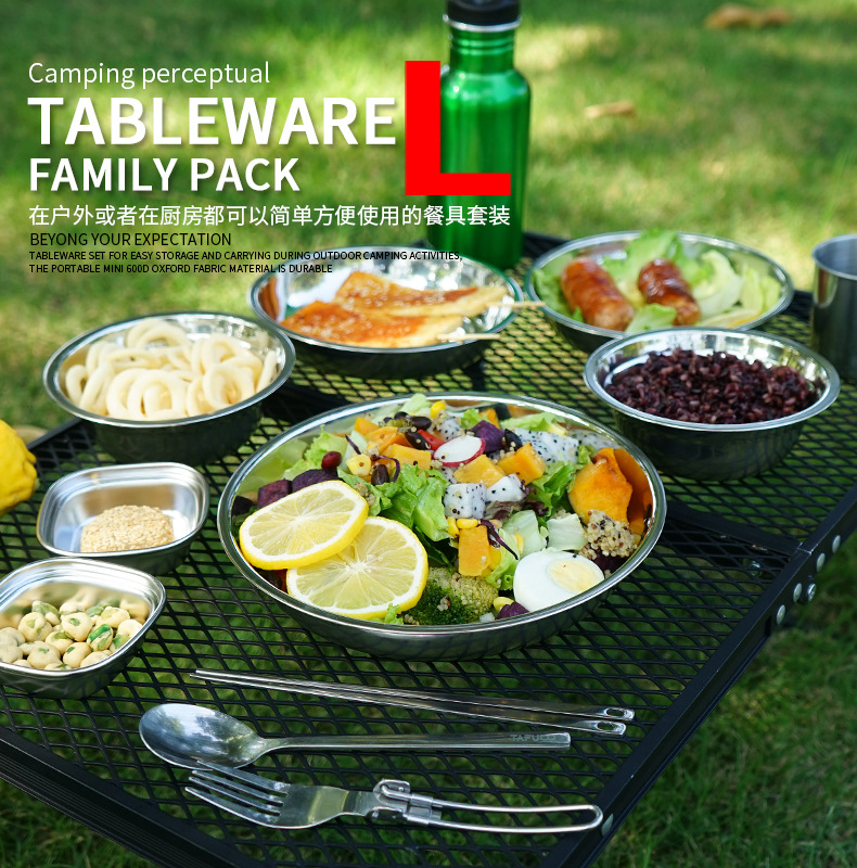 Nuovo set di piatti da campegg - Camping Cooking Dining Set recensione e prezzo